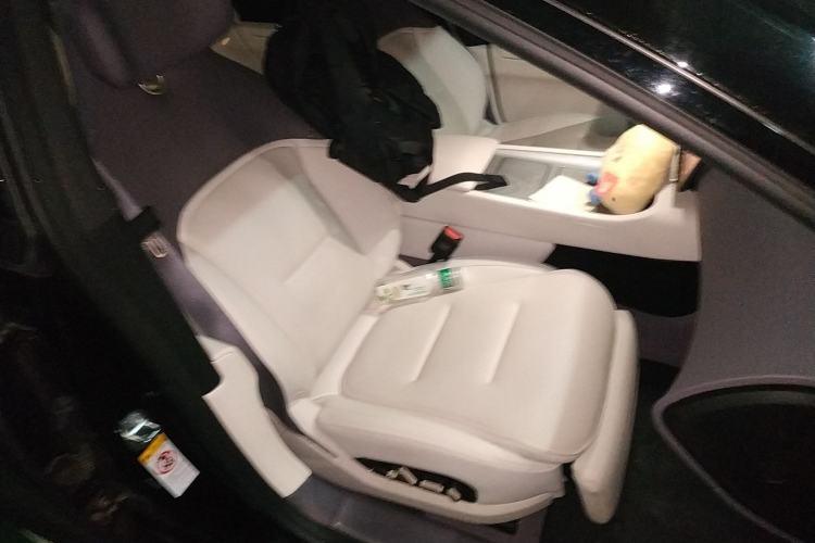 Used Avatr 12 2025 Ultra Extended-Range Edition Right Front Seat