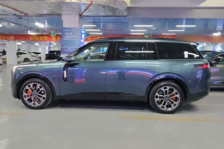 Used Lynk & Co 900 2025 2.0T Ultra
