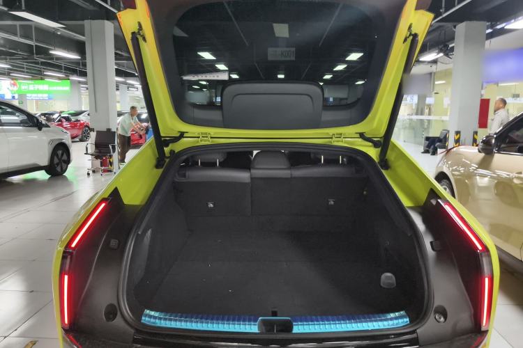 Used XPeng P7 2025 Model—702 Long Range Ultra
