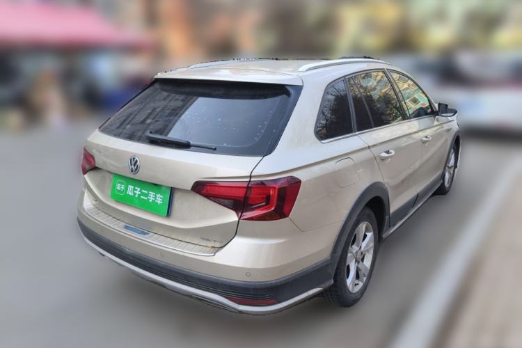 Used Volkswagen C-TREK 2017 230TSI Manual Comfort Version Rear Right 45 Deg