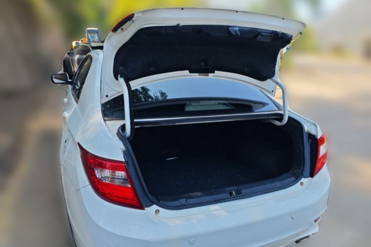 Used BYD G5 2014 1.5TI Manual Luxury Edition
