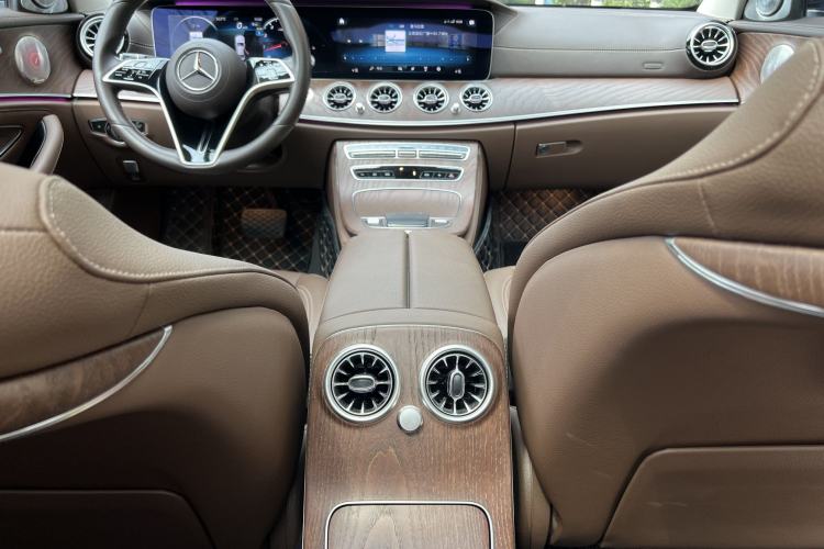 Used Mercedes-Benz E-Class 2023 Updated E 300 L Fashion Edition
