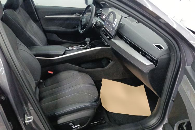 Used Geely Auto Preface 2025 Dongfang Yao 2.0TD Lanxing Edition
