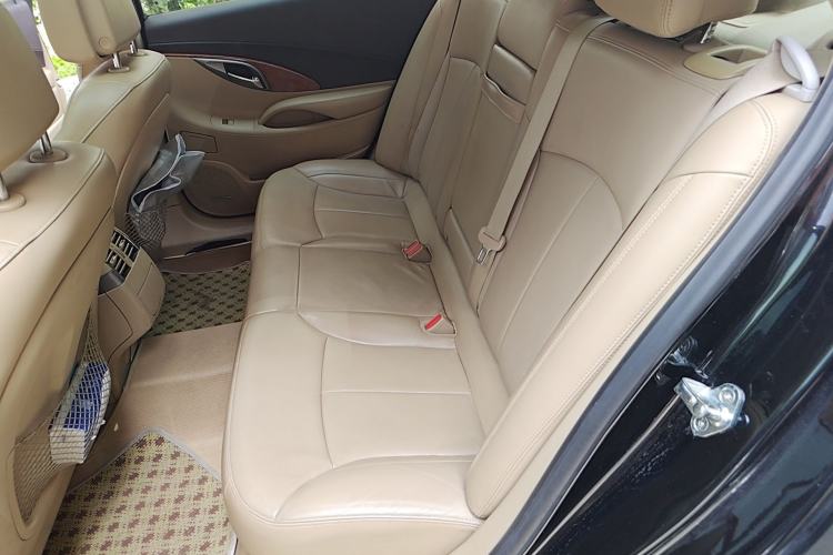 Used Buick LaCrosse 2012 2.4L SIDI Luxury Edition
