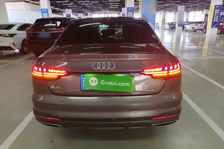 Used Audi A4L 2022 40 TFSI Luxury Dynamic Model
