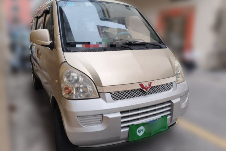 Used Wuling Rongguang 2014 1.2L S Base Model Front Right 45 Deg
