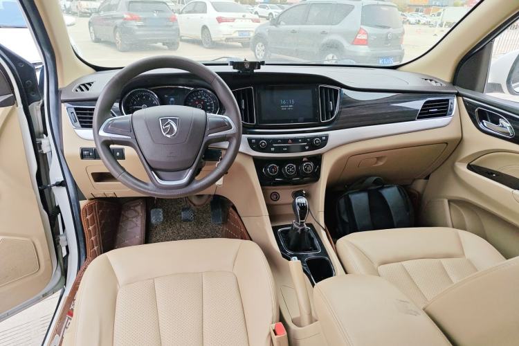 Used Baojun 730 2016 1.5L Manual Comfort Version 7 Seats China V Emission Standard