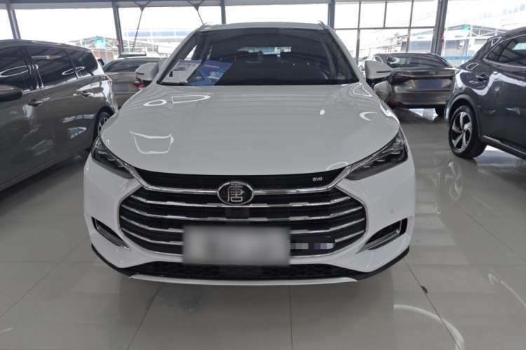 Used BYD Tang 2018 2.0T Automatic SmartConnect Luxury 7-Seater China V Emission Standard