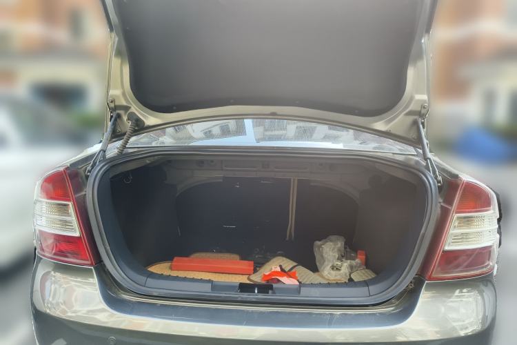 Used Ford Focus 2013 Sedan Classic 1.8L Automatic Fashion Edition
