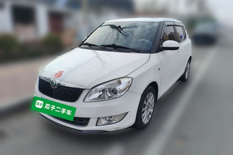 Used Skoda Fabia 2012 1.6L Automatic Crystal Edition