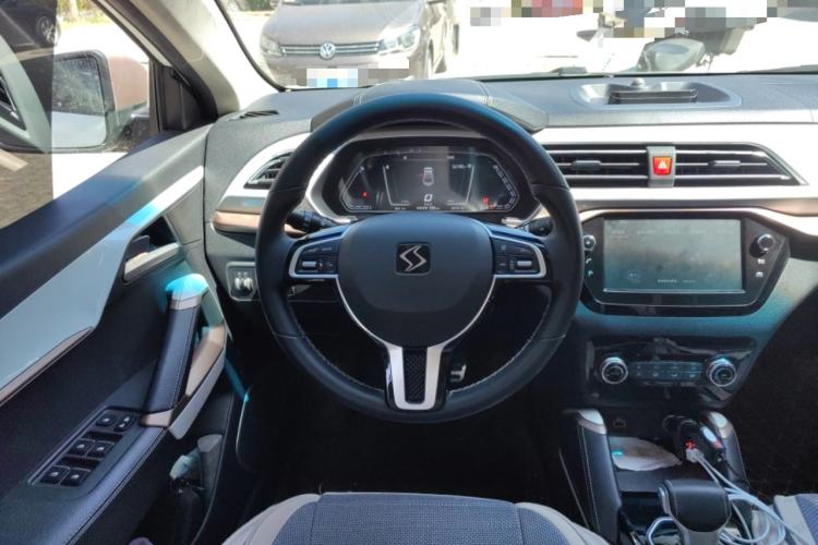 Used SOL E20X 2020 Extraordinary Edition Steering Wheel