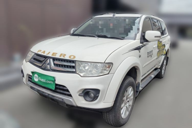 Used Mitsubishi Pajero Sport 2013 3.0L Automatic Two-Wheel Drive Luxury Edition