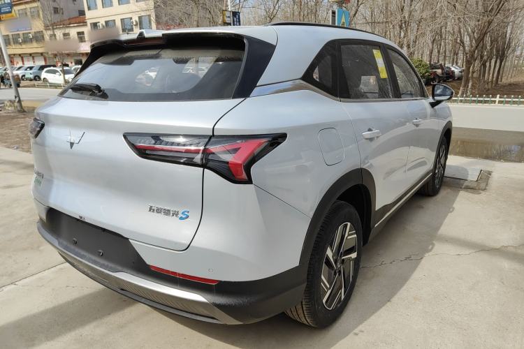 Used Wuling Xingguang S 2025 Model, 130km Leading Edition
