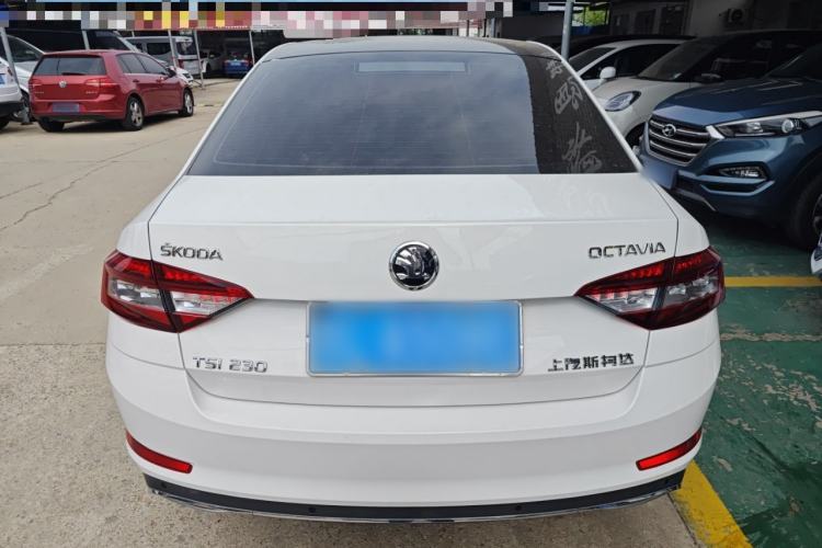 Used Skoda Octavia 2018 TSI230 DSG Luxury Edition
