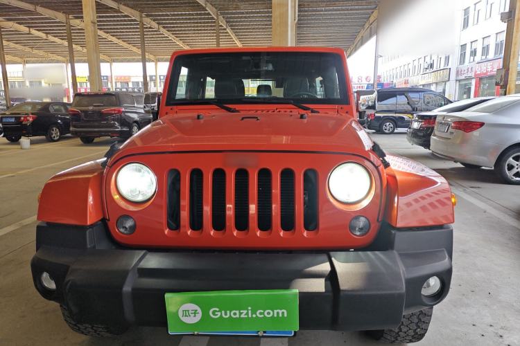 Used Jeep Wrangler 2015 3.0L Sahara Four-Door Edition