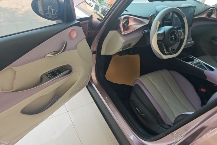 Used BYD Dolphin 2023 420 km Fashion Edition