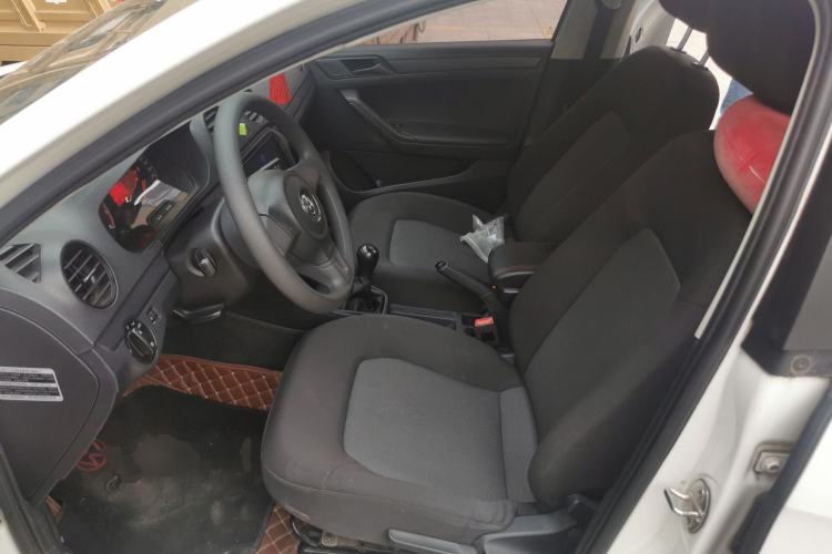 Used Volkswagen Jetta 2015 Value Edition 1.6L Manual Fashionable Style
