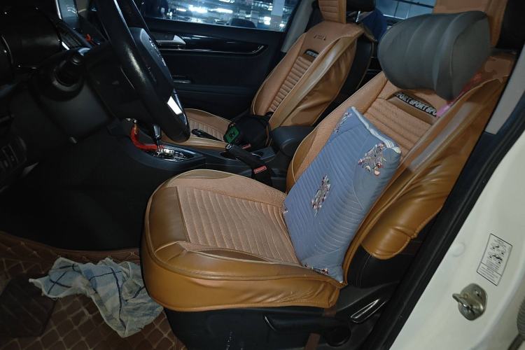 Used Dongfeng Aeolus AX5 2017 1.4T Automatic Quyue Model