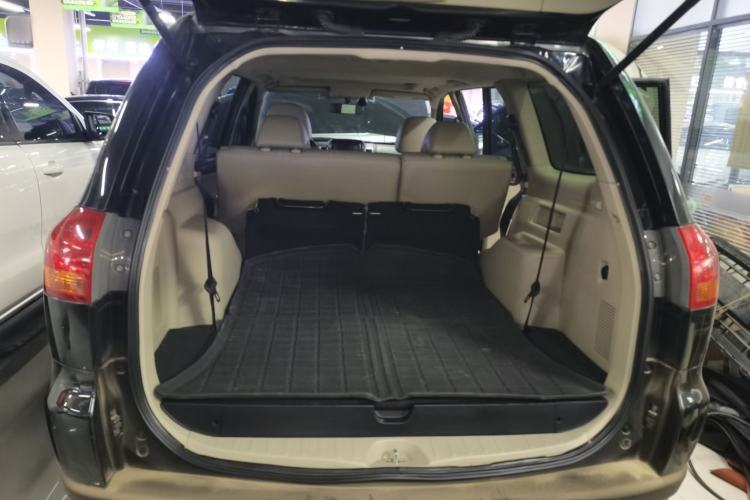 Used Mitsubishi Pajero Sport 2013 3.0L Automatic 4x4 Flagship Edition Trunk