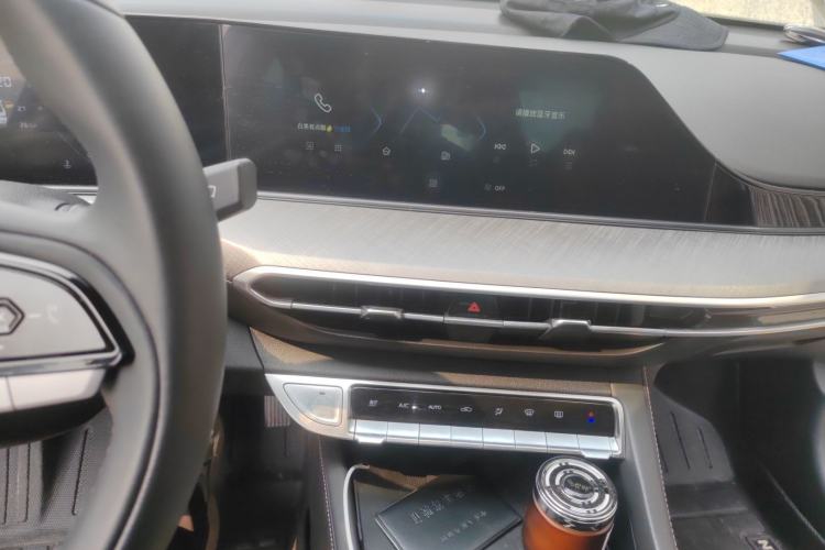 Used CHANGAN Eado 2022 PLUS Blue Whale NE 1.4T GDI DCT Prestige Edition Audio And AC Panel