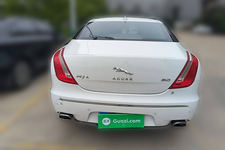 Used Jaguar XJ 2013 XJL 3.0 SC Panoramic Business Edition
