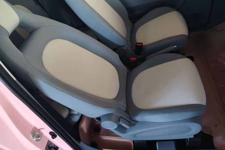 Used Bestune Pony 2025 222km Range Agile Horse
