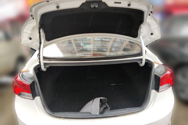 Used Hyundai Elantra (5th Generation / Langdong) 2013 1.6L Automatic Luxury Model
