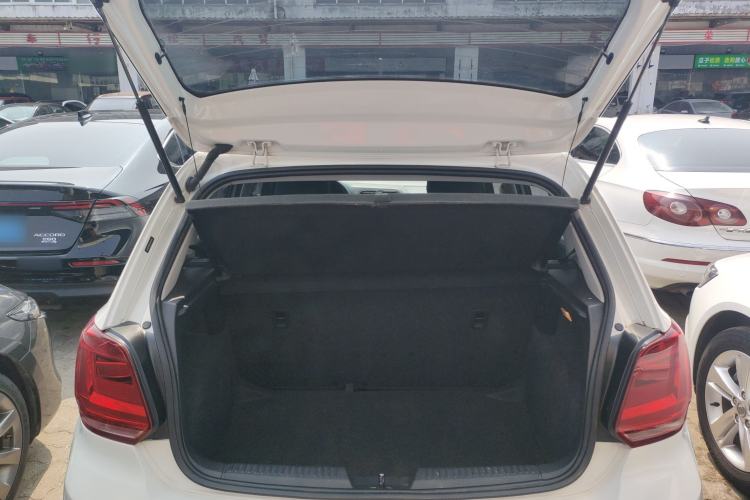 Used Volkswagen Polo 2016 1.4L Automatic Trendy Model