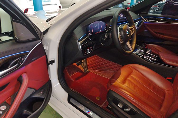 Used BMW 5 Series 2019 530Li Leading Model M Sport Package
