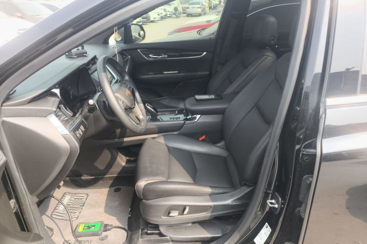 Used Cadillac XT5 2018 28E Four-Wheel Drive Tech Version
