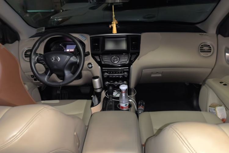 Used Nissan Pathfinder 