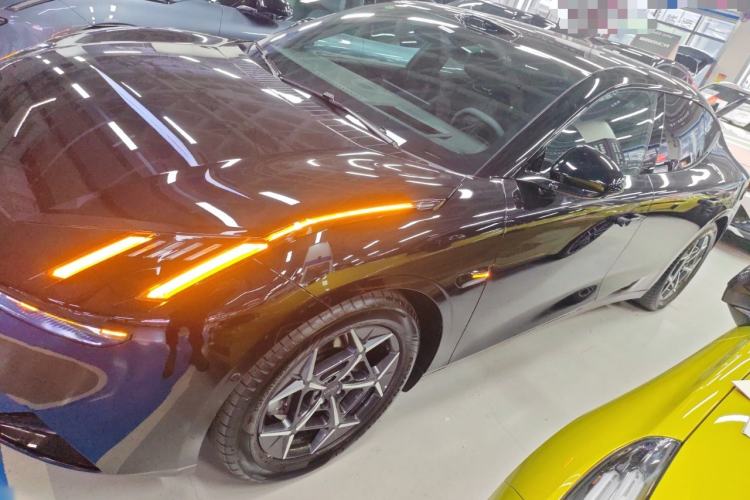 Used Lynk & Co Lynk & Co 10 EM-P 2025 Model 240 Four-Wheel Drive Ultra