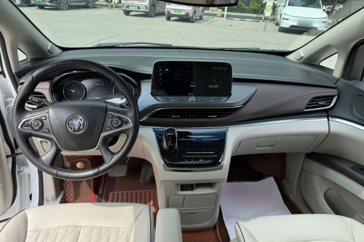 Used Buick GL8 2021 Land Cruiser Executive Class 652T Luxury Model Interior 1