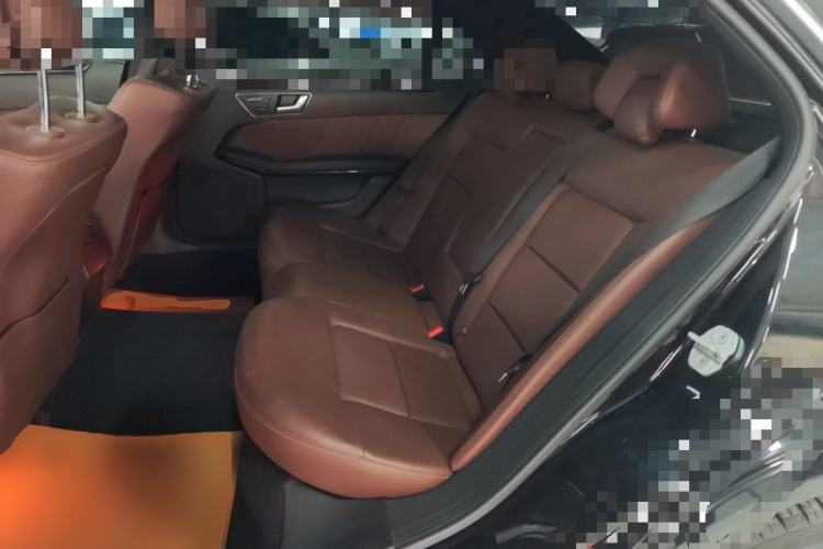 Used Mercedes-Benz E-Class 2013 E 260 L CGI Stylish Model
