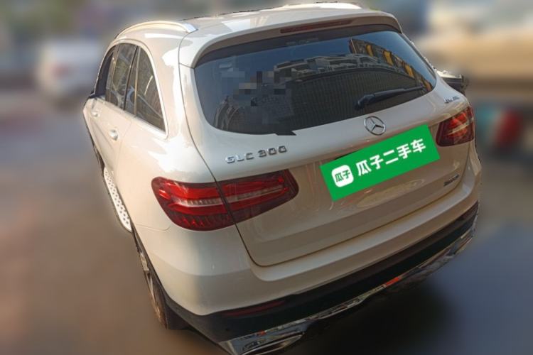 Used Mercedes-Benz GLC 2016 GLC 300 4MATIC Dynamic Model Rear Left 45 Deg