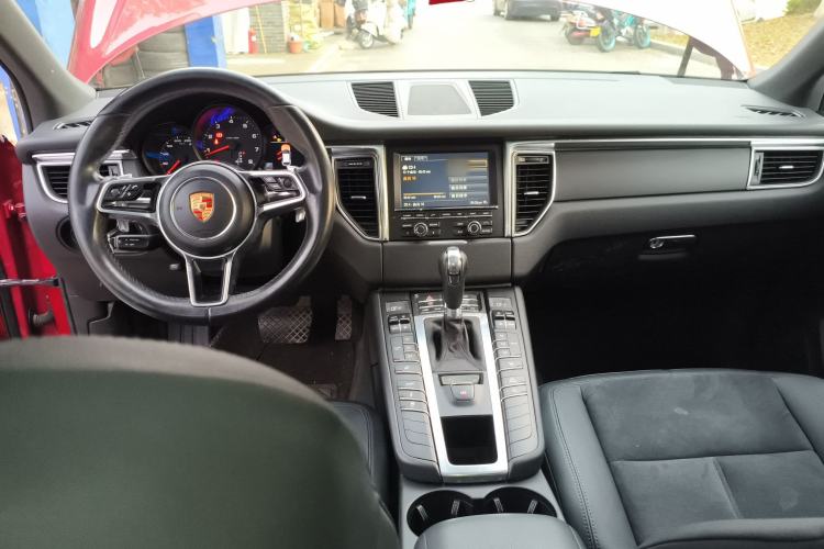 Used Porsche Macan 2014 Macan 2.0T
