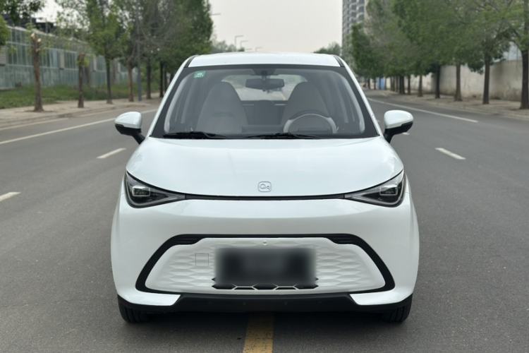 Used Chery QQ Domi 2025 Model 305km Comfort Edition Exterior 4