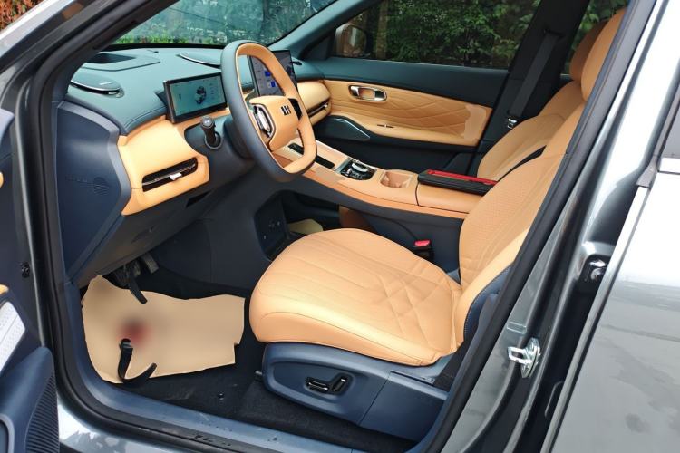 Used Geely Galaxy Galaxy Xingjian 7 EM-i 2025 120km Exploration+ Version
