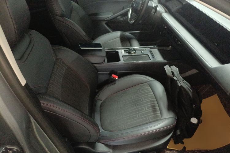 Used Ford Mondeo 2023 EcoBoost 180 Luxury Model Right Front Seat