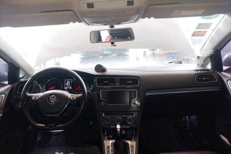 Used Volkswagen Golf 2017 230TSI Automatic Comfort Edition – Celebrating Milestone of One Million Units