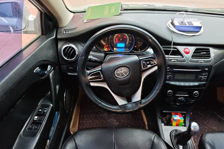 Used JAC Group Heyue 2012 1.5L Manual Luxury Sport Edition Steering Wheel