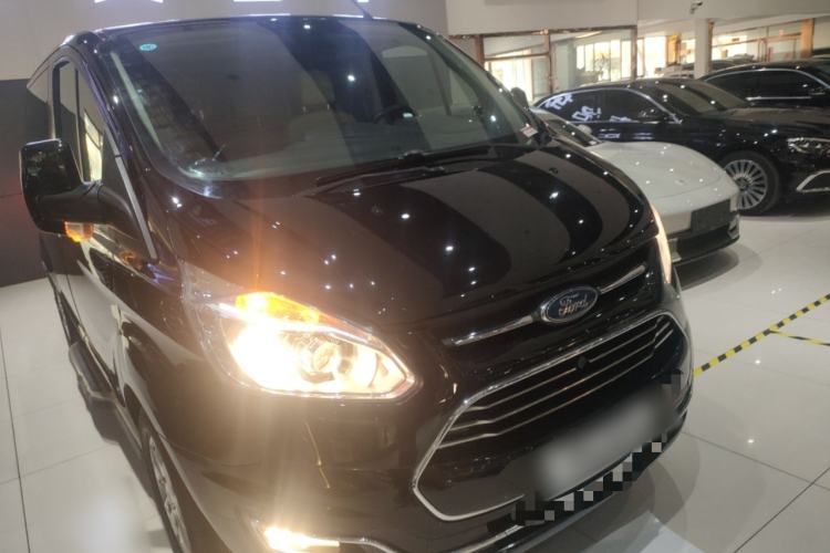 Used Ford Tourneo Custom 2020 2.0T Automatic Elite Edition China VI Standard
