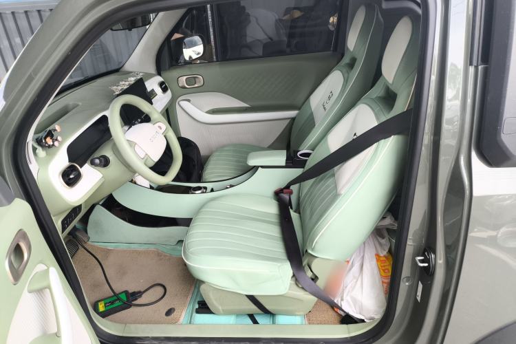 Used Geely Galaxy Panda 2025 210km Panda Rider Left Front Seat