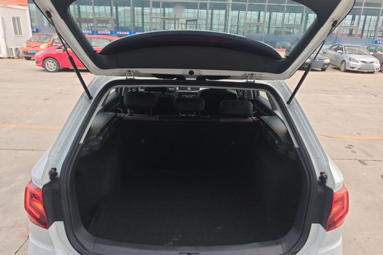 Used Volkswagen C-TREK 2017 1.6L Manual Comfort Model
