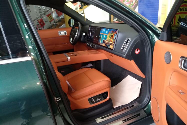 Used Li Auto L8 2023 Pro Model