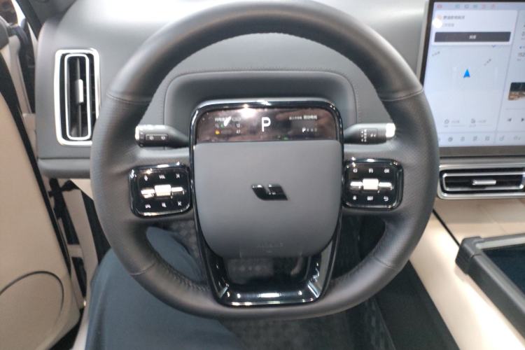 Used Li Auto L7 2023 Air model
