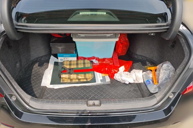 Used Honda Accord 2018 Rui Hybrid 2.0L Rui Zhi Version China V Emission Standard Trunk