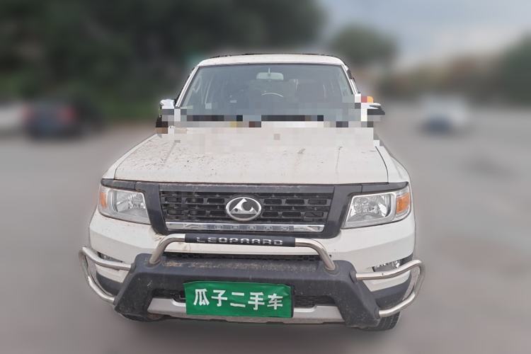 Used Leopaard Q6 2015 2.4L Manual 4x4 Excellence Edition
