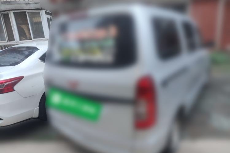 Used Wuling Hongguang V 2019 1.5L Jingqu Version China VI LAR