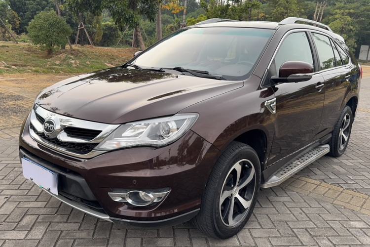 Used BYD S7 2015 2.0T Automatic Prestige Model